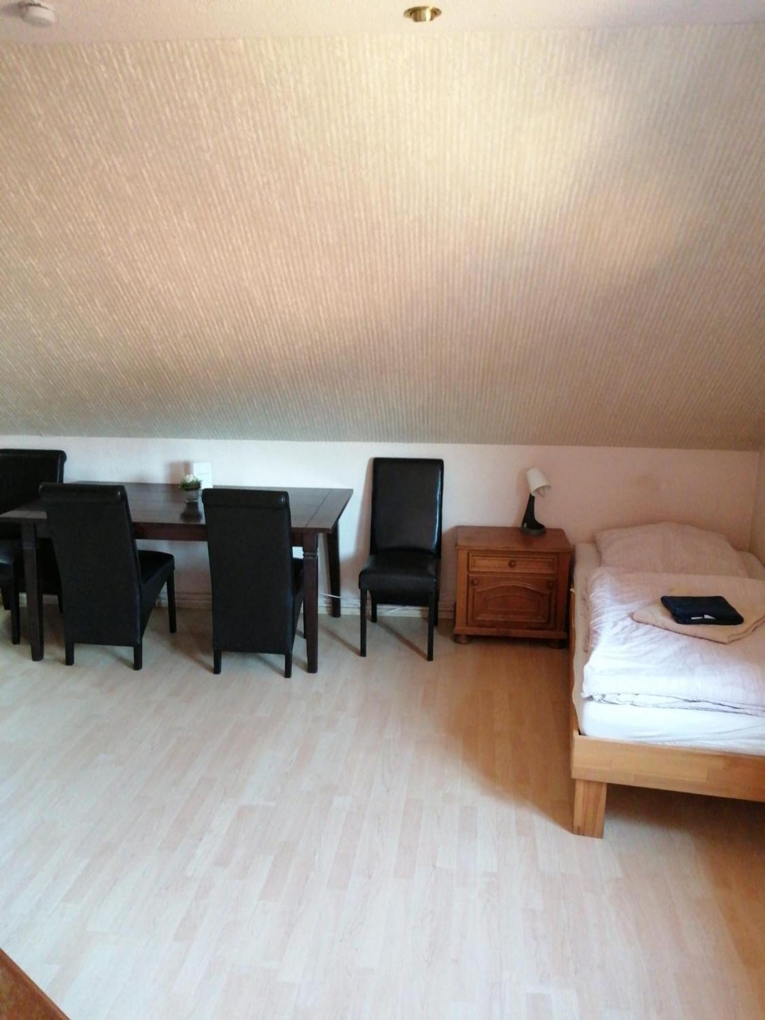 Hotel-Garni "Zum Loewen" Bad Freienwalde Eksteriør billede